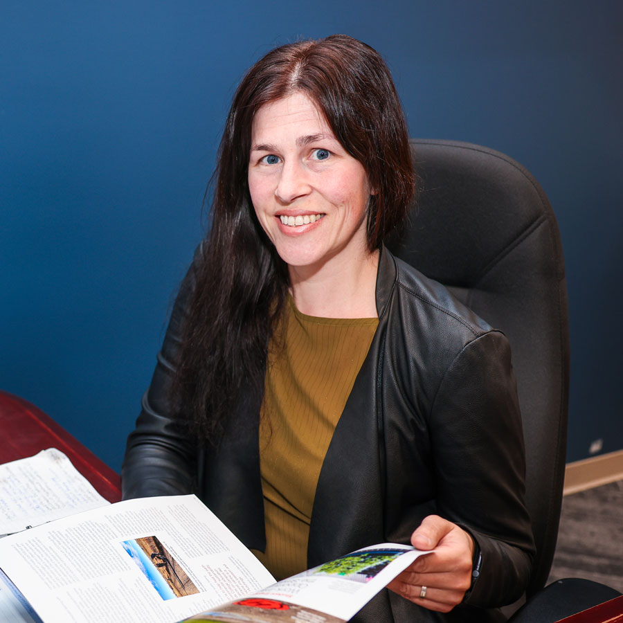 Melissa Zembik, BComm-PR Headshot