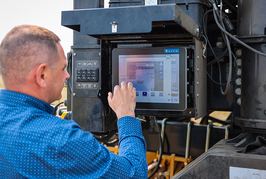 Calgary Board of Education Partners with Olds College to Bring Agriculture Technology Programs to Urban Learners